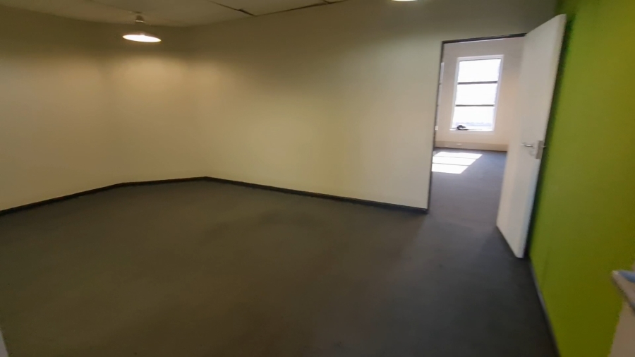 To Let commercial Property for Rent in Mowbray Western Cape